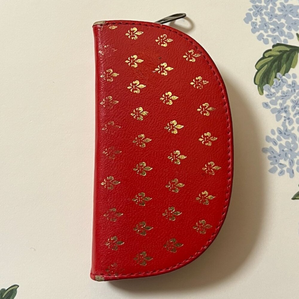 Vintage Travel Sewing Kit